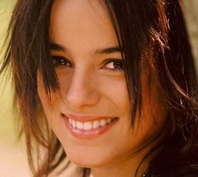 Alizee den bi ka foto Alizee-open