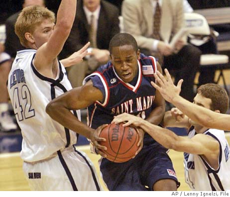 NOUVEAU FABULOUS FIVE DES SACRAMENTO KINGS ? Adjiwanou_fred