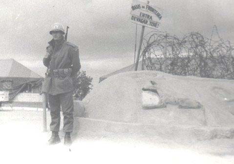 BOM DIA AMIGOS  - Página 2 6contingenteFotosSdDuilioAndradeServicoSentinela1960