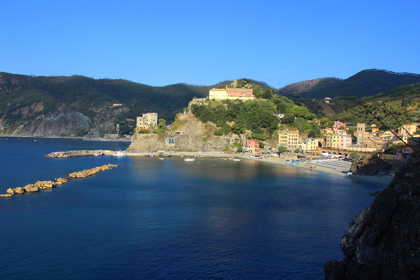 Randonnées sur les sentiers des Cinque terre . Monterosso_1