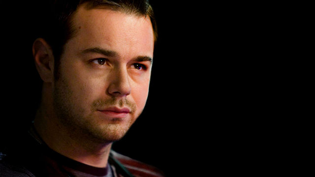 BBC: I Believe in UFOs-Danny Dyer 2010 أؤمن بوجود الاطباق الطائرة B00qgr7s_640_360