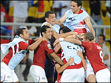 مصر تفوز بكأس الأمم الأفريقية للمرة السابعة 100131181847_egypt226