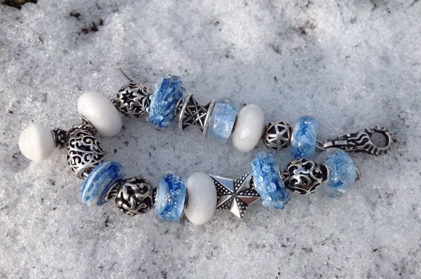 Frosty winter bracelet Image156