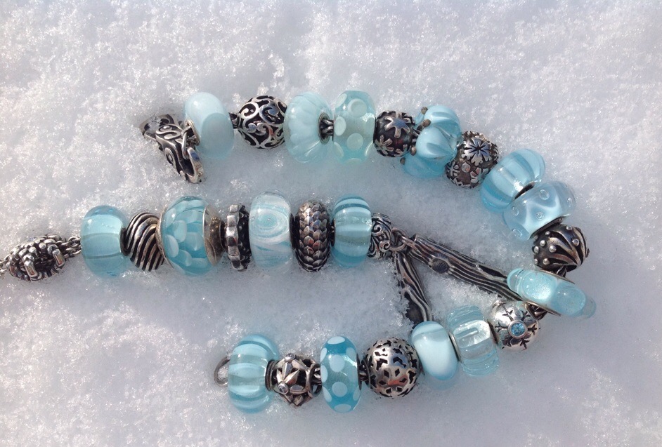 Winter Bracelets Image237