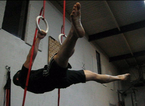 Le Front Lever Straddlelever