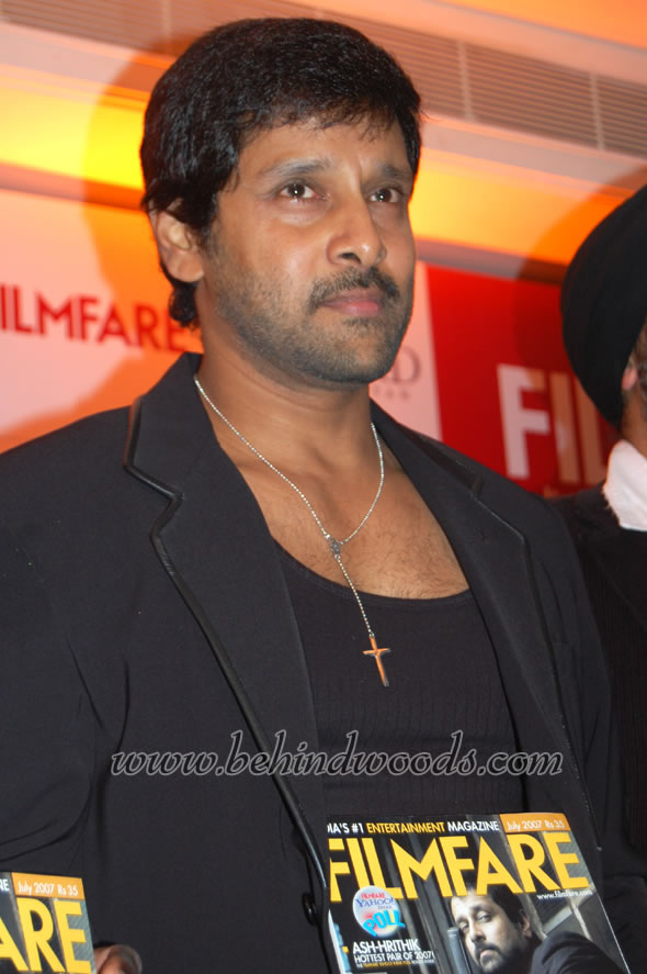 VIKRAM Vikram-filmfare-10