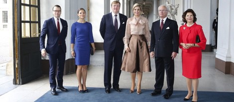 Carlos Gustavo XVI y Silvia - Página 21 48015_reyes-principes-suecia-reyes-holanda-estocolmo_m
