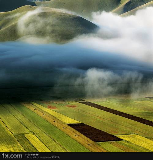 HERMOSAS... EXTRAÑAS NUBES - Página 3 160