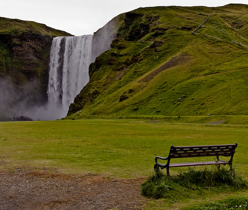 இயற்கை எழில்.03 - Page 2 Iceland_Iceland-waterfall_4219