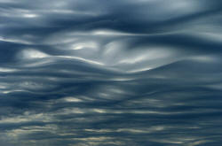 Seguimiento  de Nubes anómalas y fenómenos extraños en el cielo.  Globalwarmingpseudo33_05_small