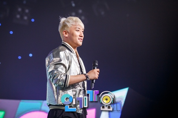 [29/5/15][Pho] Ảnh chính thức của BIGBANG trên show Inkigayo (24/5/15) SBS%20Inkigayo%20official%20pics%202015-05-24%20056