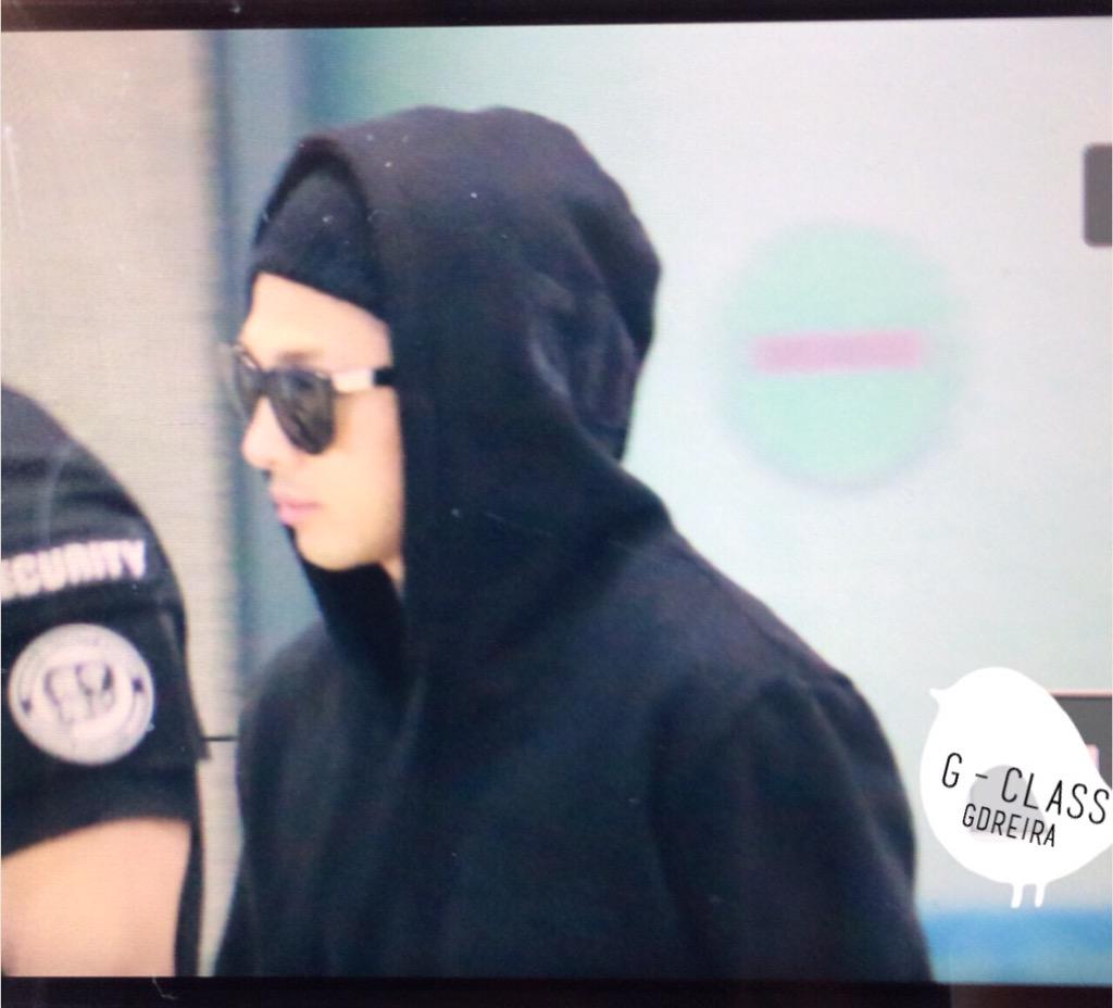 [1/6/15][Pho] BIGBANG @ Sân bay Incheon trở về từ Quảng Châu Big%20Bang%20-%20Incheon%20Airport%20-%2001jun2016%20-%20GDREIRA%20-%2016