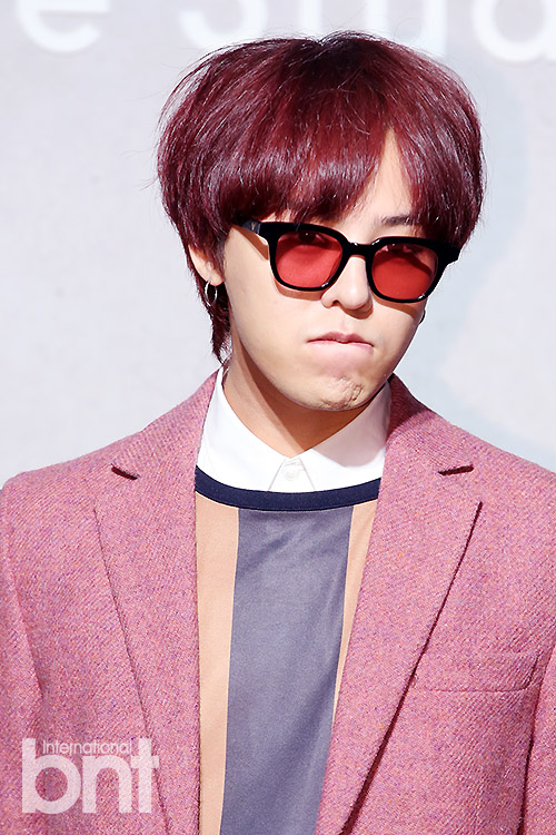 [18/9/15][Pho/Vid] GD tham dự lễ khai trương ACNE Studios G-Dragon%20Acne%20Studios%20opeining%202015-09-18%20(14)