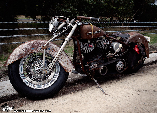 LES RAT'S QUAND CA BRILLE PAS AUSSI C PAS MAL  Harley-davidson_ratbike_01