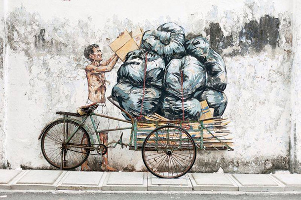 Bikes make the wall V%C3%A9lo-poubelles