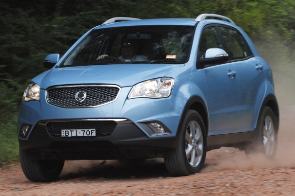 SsangYong Korando 2011 chega ao Brasil a partir de R$89.900 SsangYong-Korando_2011x1_960_640-605x403