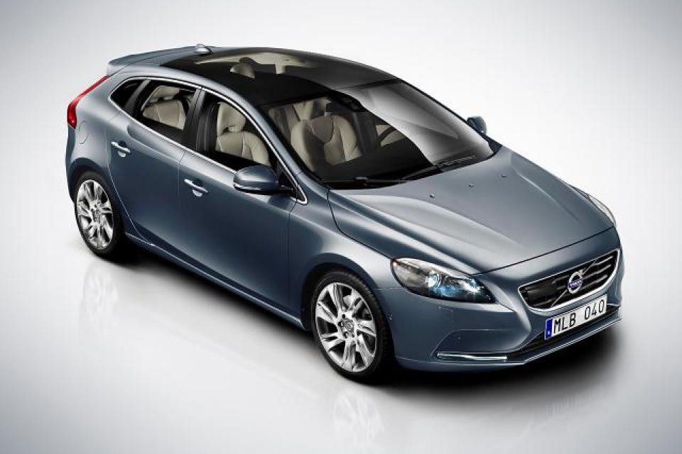 Salão de Genebra 2.012 - Página 2 Volvo-V40