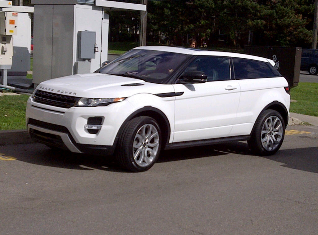 Cajón desastre (Fotos varias) - Página 9 2012-land-rover-evoque0255