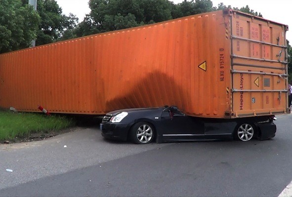 This could leave a car driver feeling a bit flat...... Rexfeatures3034468a