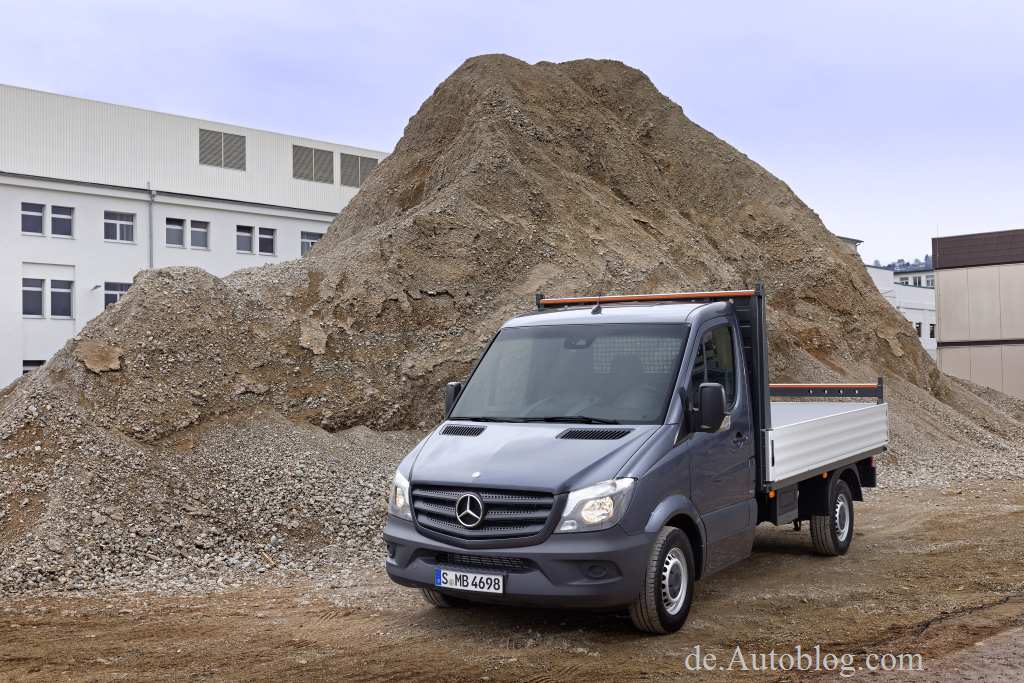 2013 - [Mercedes Benz] Sprinter  Mercedes-sprinter-009