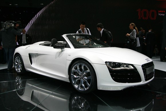 Audi R8 Spyder (Frankfurt 2009) 0-1-audi-r8-spyder-live