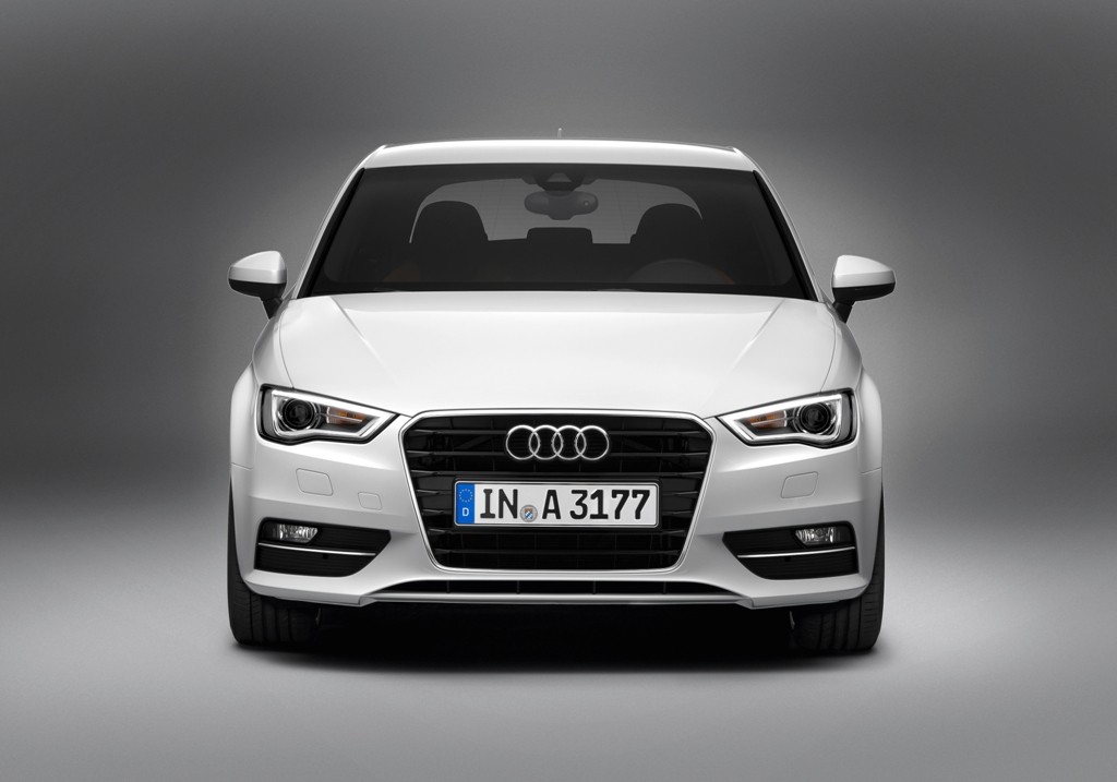 2012 - [Audi] A3 III [8V] - Page 30 Audi-a3-filtraciones27-1329919879