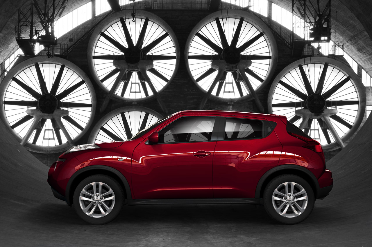 صور سيارات عام 2011 لكل من تويوتا ونيسان وشيفروليه 15-nissan-juke-press