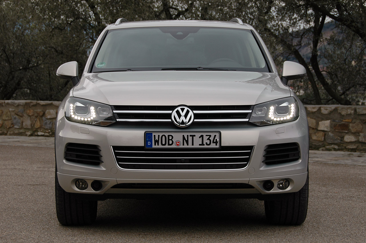 صور بكل التفاصيل للـ Volkswagen Touareg 05vwtouaregfd2011