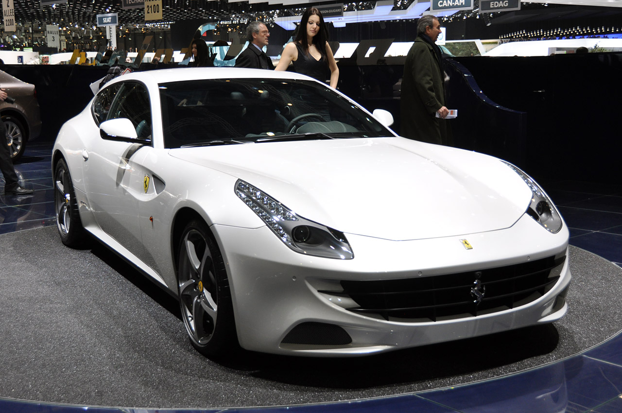 تغطية موديلات هيونداى وسيارات كيا 05-ferrari-ff-geneva