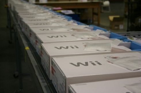 [Wii] Wii poderá sofrer corte no preço em Maio!! Wii-boxes-2010-10-31