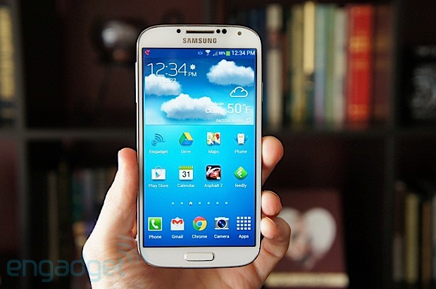 سامسونج تشحن 20 مليون هاتف Galaxy S 4 Main5