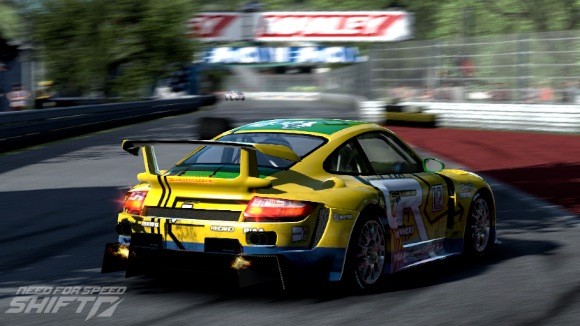 Need For Speed Shift ( 176x208 & 176x220 ) Nfs-shift-porsche_6-342009-580px