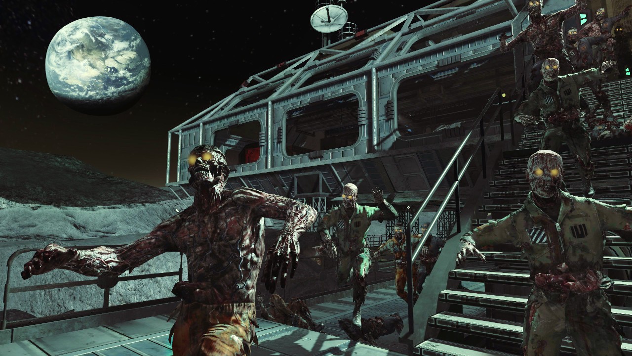 Zombies are going to the moon... Rezurrectionmoon2