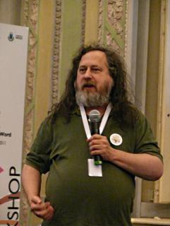 Richard Stallman se dit "content que Steve Jobs soit parti" Stallman2