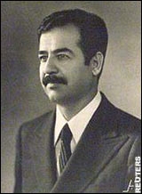 Presidentes, cuando jóvenes. Saddam-hussein-joven