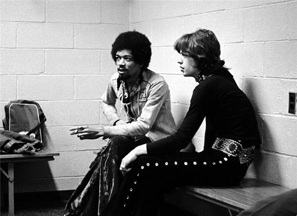 Tus fotos favoritas de los dioses del rock, o algo - Página 5 Jimi-Hendrix-Mick-Jagger-Nueva-York-1969