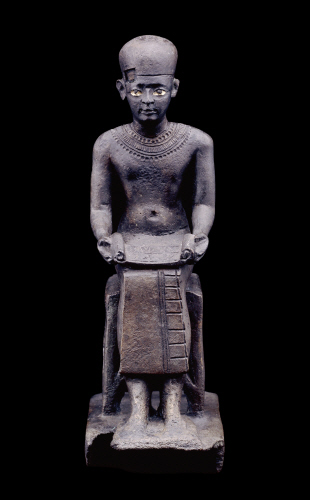  الصور الخاصه بالتماثيل الفرعونيه البرونزيه بالمتحف البريطانى لنتعرف على أشكالها والصوره أبلغ من ألف 00030991_006