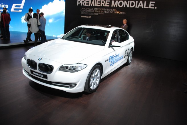 [صورة مرفقة: 2011-bmw-5-series-geneva-motor-show-3811-655x438.jpg]