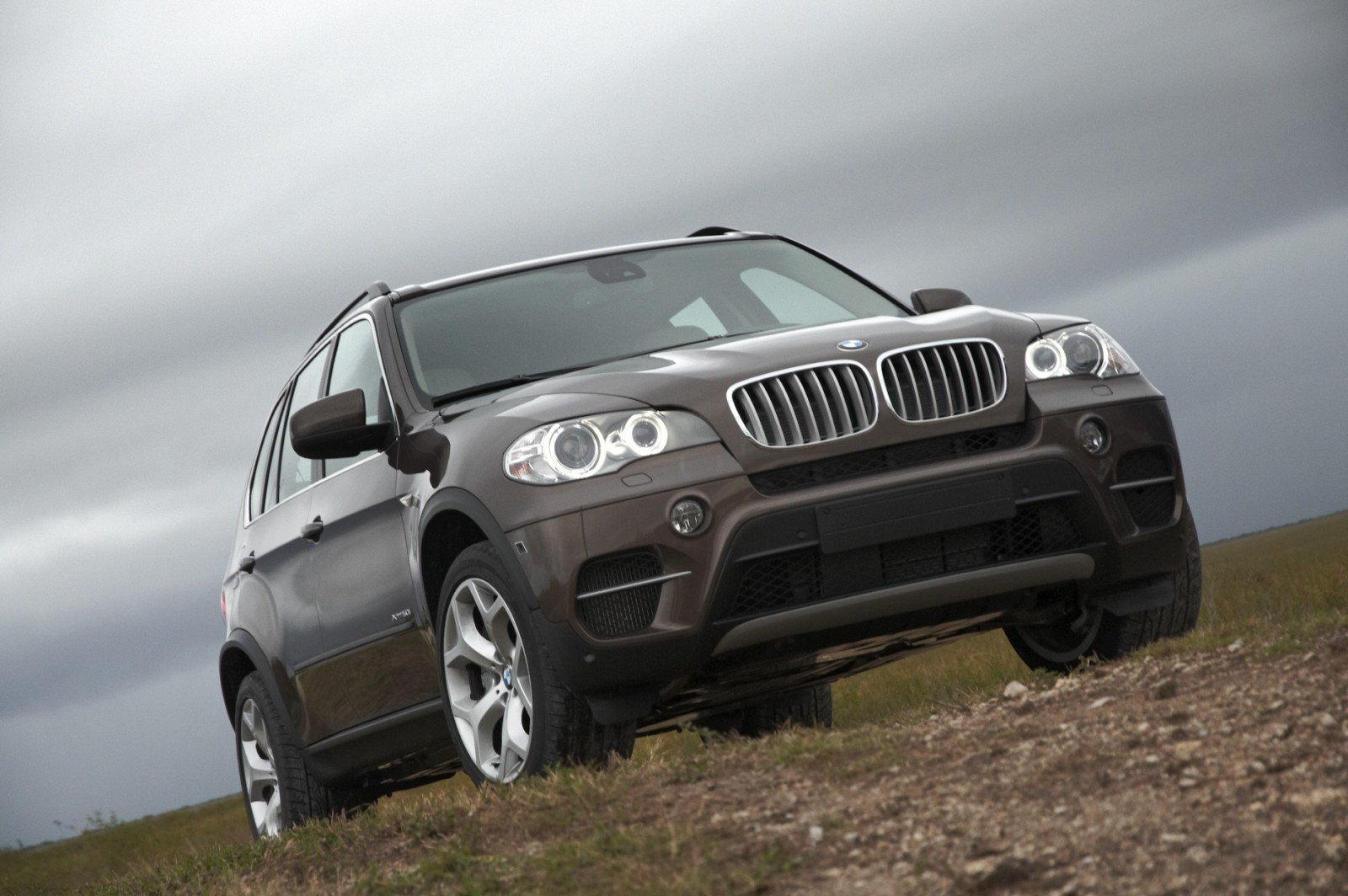 Les feux de jour, bien ou pas ? BMW-X5-E70-Facelift-LCI-54