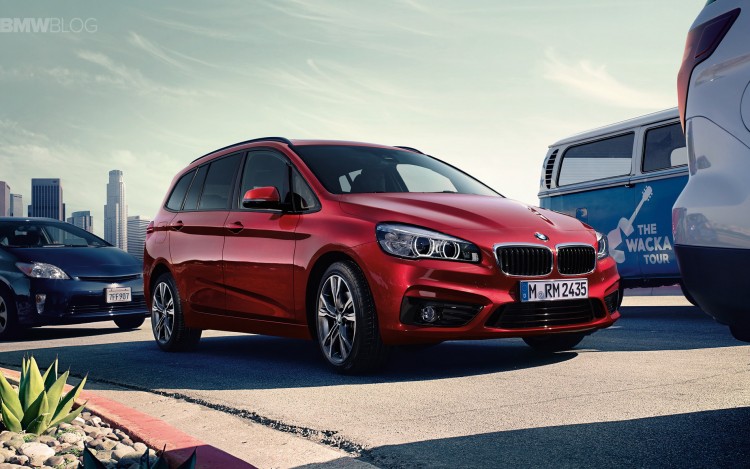 série 2 Active Tourer - Page 3 Bmw-2-series-gran-tourer-wallpapers-13-750x469