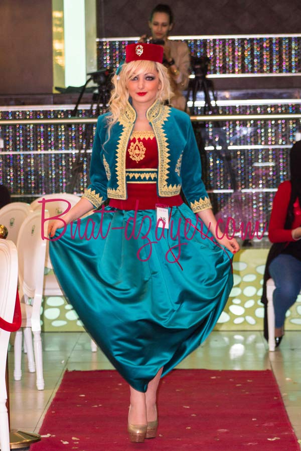 الزي التقليدي الجزائري البسة تقليدية جزائرية عصرية فاخرة Caftan-tenue-algerienne-mariee-tasdira-karakou-kabyle-2014-8350-2