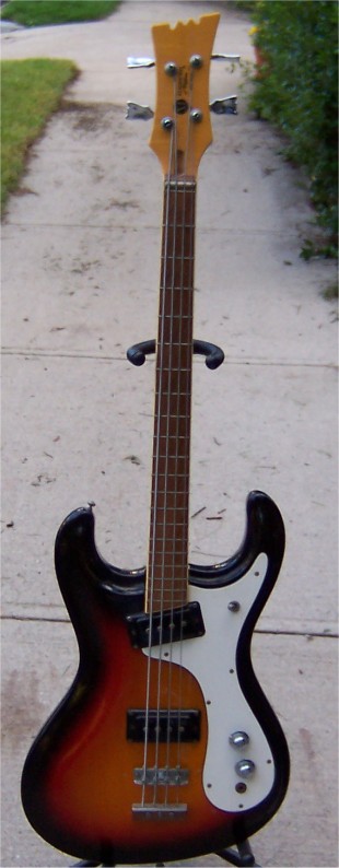 Comme une envie stupide... de basse ! - Page 4 Mosrite_bass_full_image