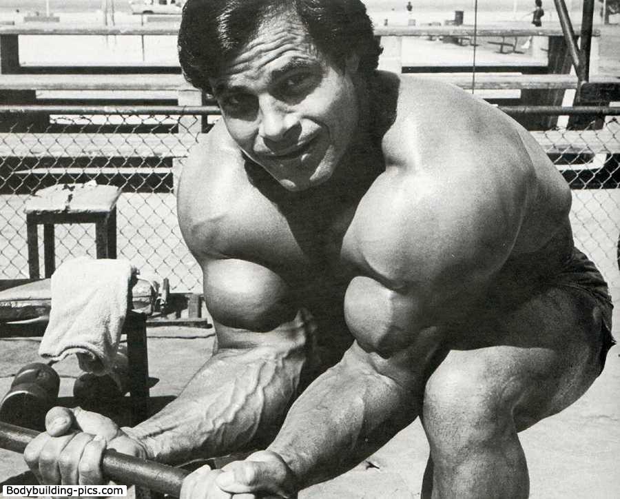 Franco Columbu - Page 3 FrancoColumbu_81