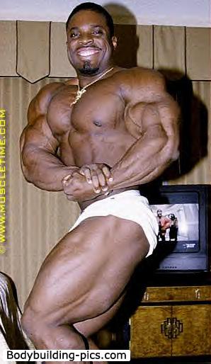 Franco Columbu - Page 4 Melvin_Anthony%20(99)