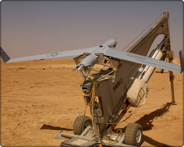 القوات الجوية الامريكية في المستقبل !!!!! ( فريق فرسان المجد) Scaneagle20050416-M-0502A-005