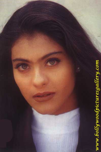 صاحبه العيون الجميله كاجول Kajol02