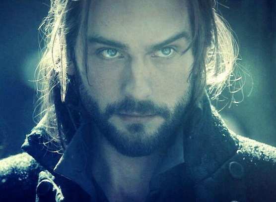 Crown War || Inscripciones Personajes ~ Razas Nacientes. - Página 2 Tom-Misson-as-Ichabod-Crane-in-Sleepy-Hollow