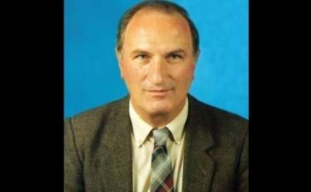 Vdiq Dr.Idriz Hoxha DrIdriz-Hoxha