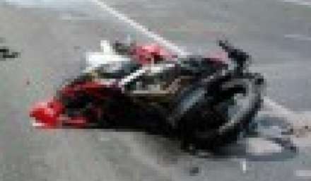 Përplaset me motoçikletë për shtyllë, vdes 28-vjeçari Moto-16