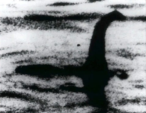 Loch Ness Monster Loch-ness-monster-fake